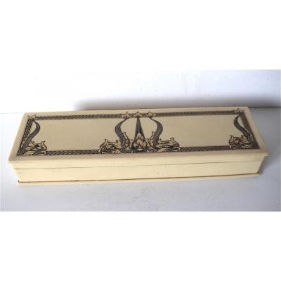 Gift Box Gloves Or Jewelry Bakelite Color Ivory Art Deco XX Ref107