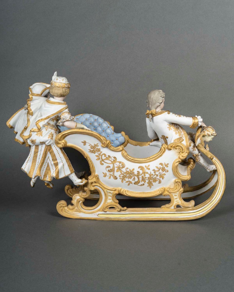 Sitzendorf Biscuit Centerpiece, Circa 1900-photo-2