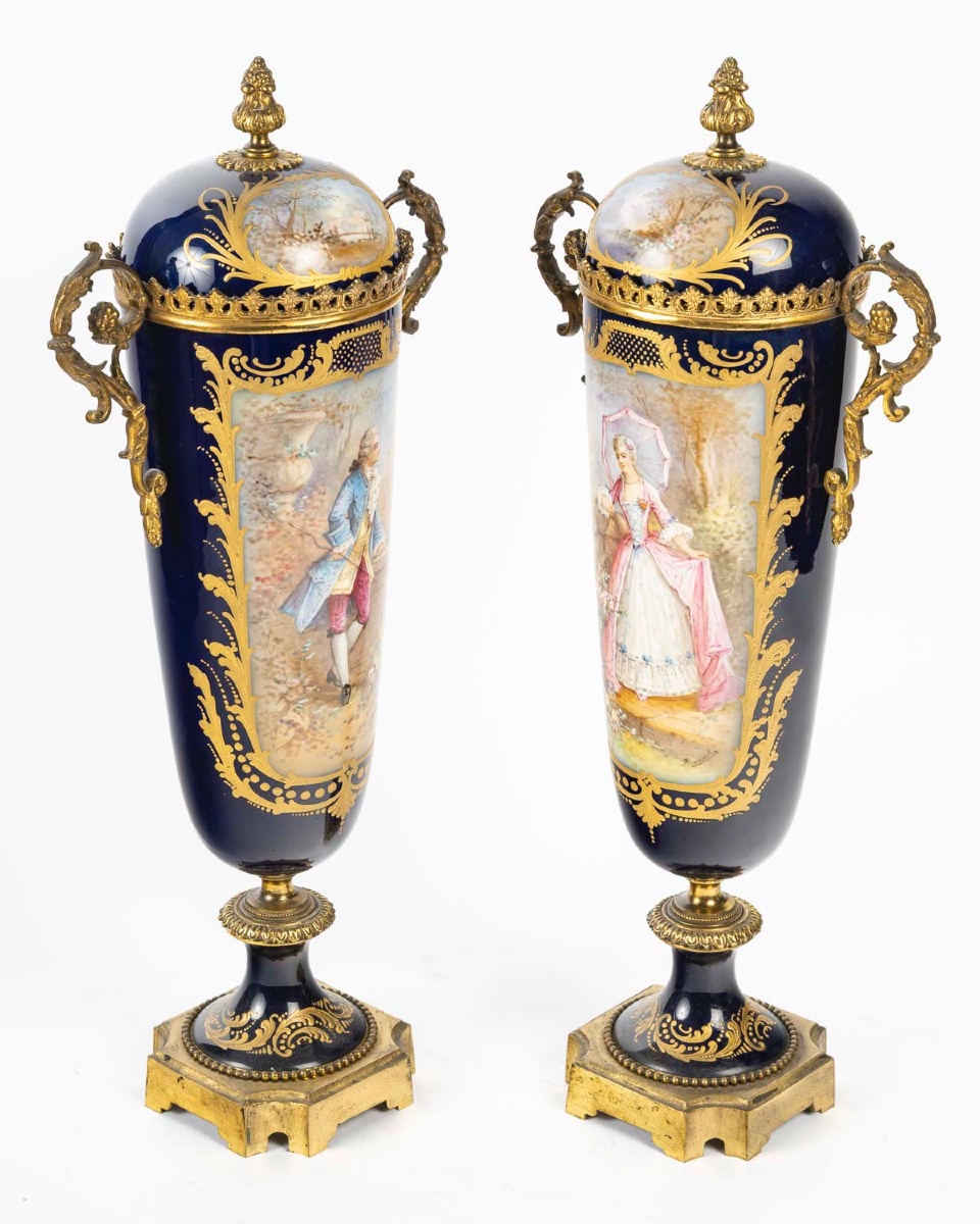 Pair Of Porcelain Vases, Circa 1846-photo-2