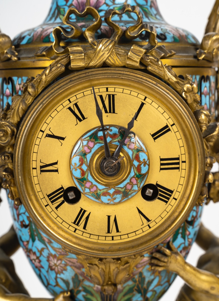 Cloisonné Enamel Three-piece Clock Garniture, Circa 1860-photo-1