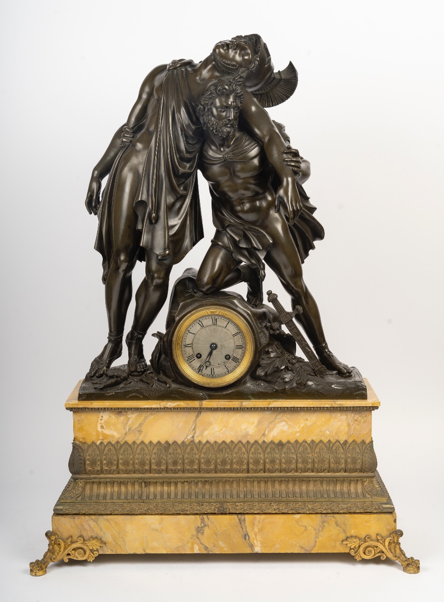 Monumentale pendule d'époque Restauration représentant Achille et Patrocle, Circa 1830