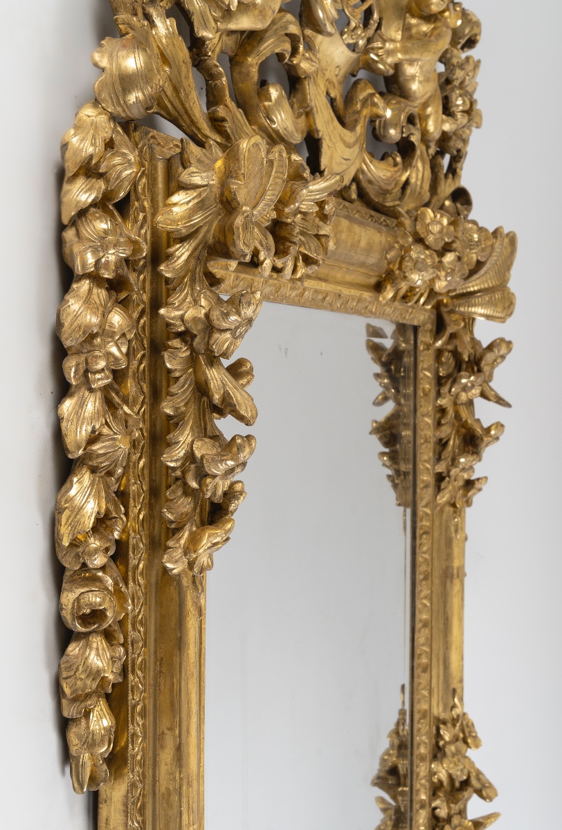 Lyon Mirror From The 18th Century.-photo-1