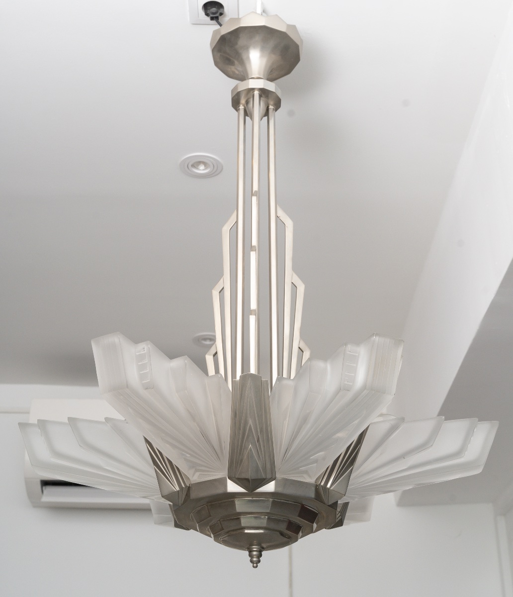 Henri Petitot Workshop, Art Deco Chandelier, Circa 1930