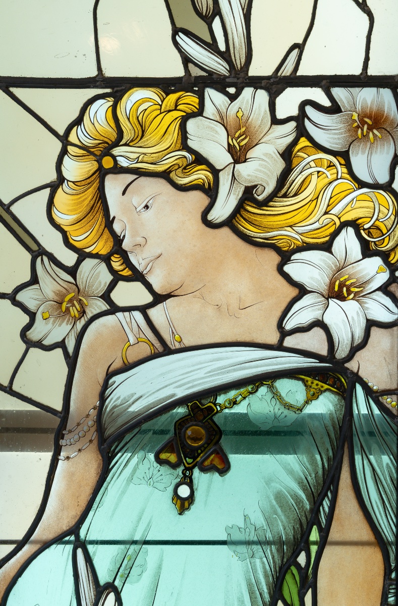 Art Nouveau Stained-glass Window, Woman With Lilies-photo-4