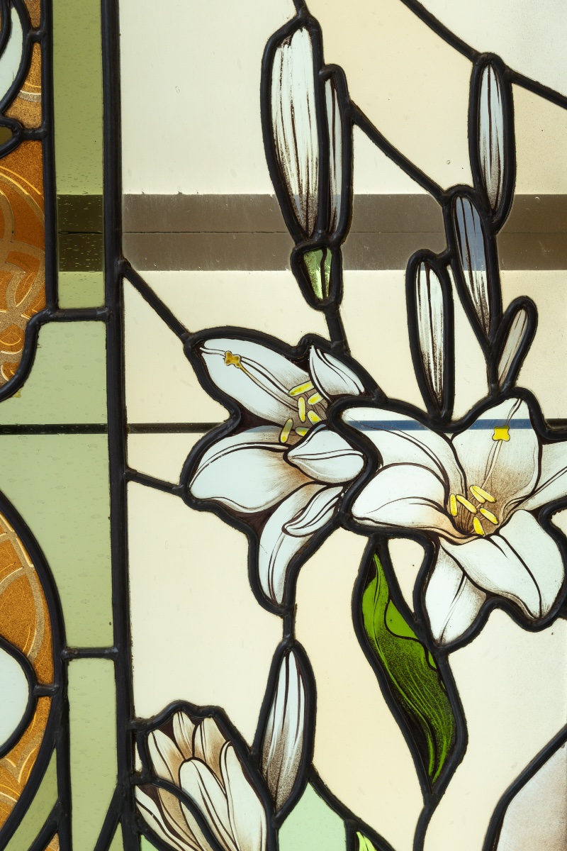 Art Nouveau Stained-glass Window, Woman With Lilies-photo-2