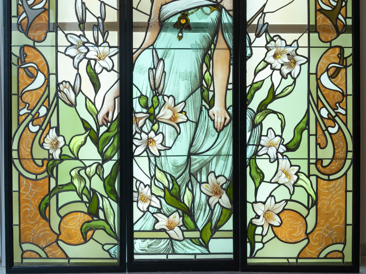 Art Nouveau Stained-glass Window, Woman With Lilies-photo-6