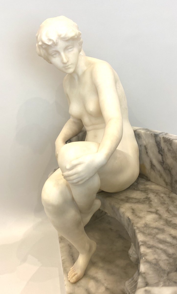 Jeune Fille Regardant Des Colombes, Sculpture En Albâtre Par Vittorio Caradossi (1861-1918)-photo-3