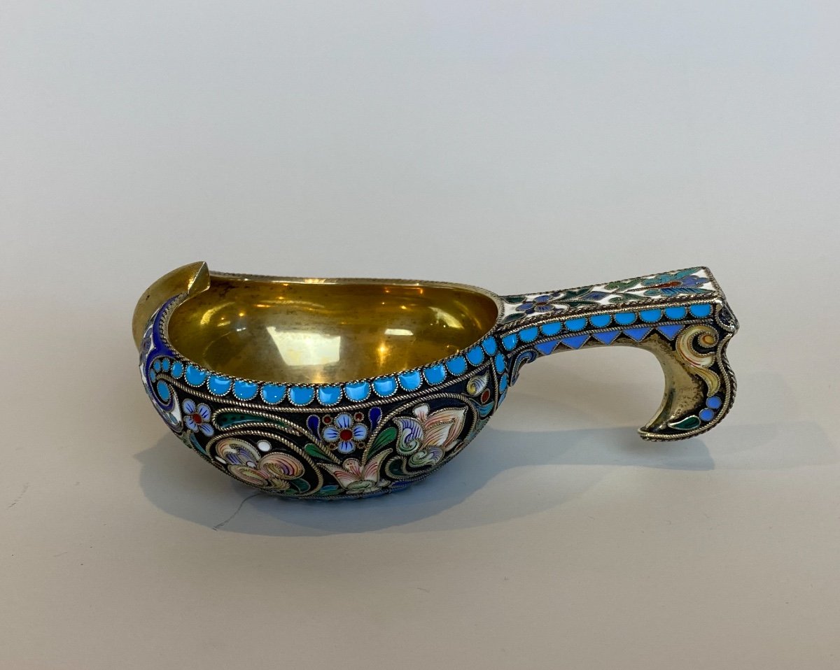 Russian Kovch By Ovchinikoff, Moscow