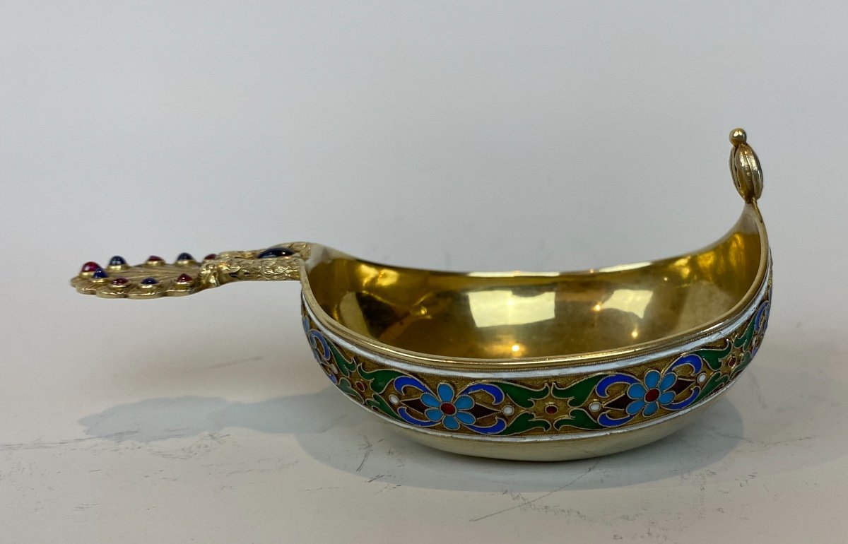 Kovch Russe En Vermeil, Saint-pétersbourg-photo-2