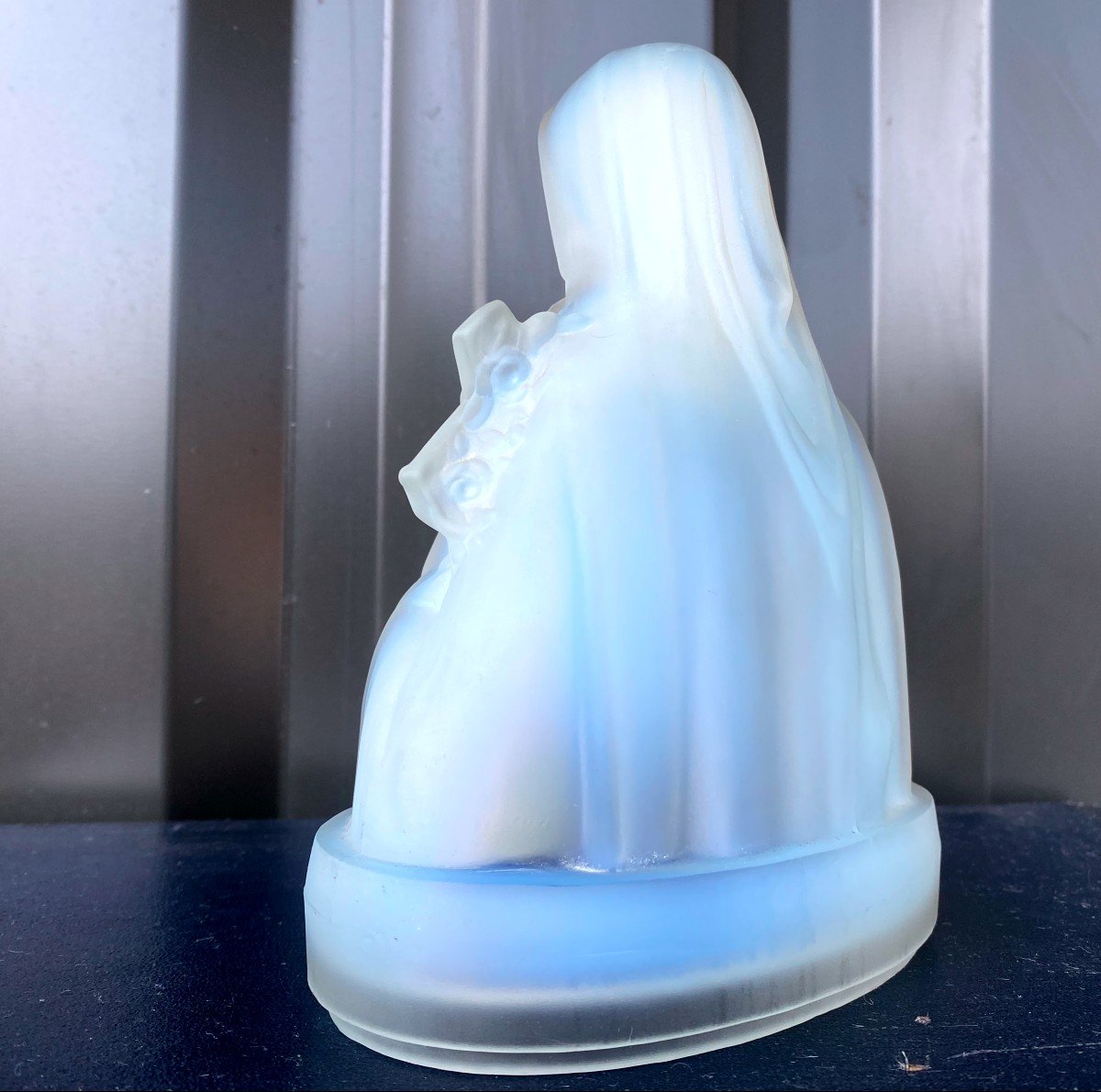 Etling France-holy Virgin In Pressed Molded Opalescent Glass-photo-7