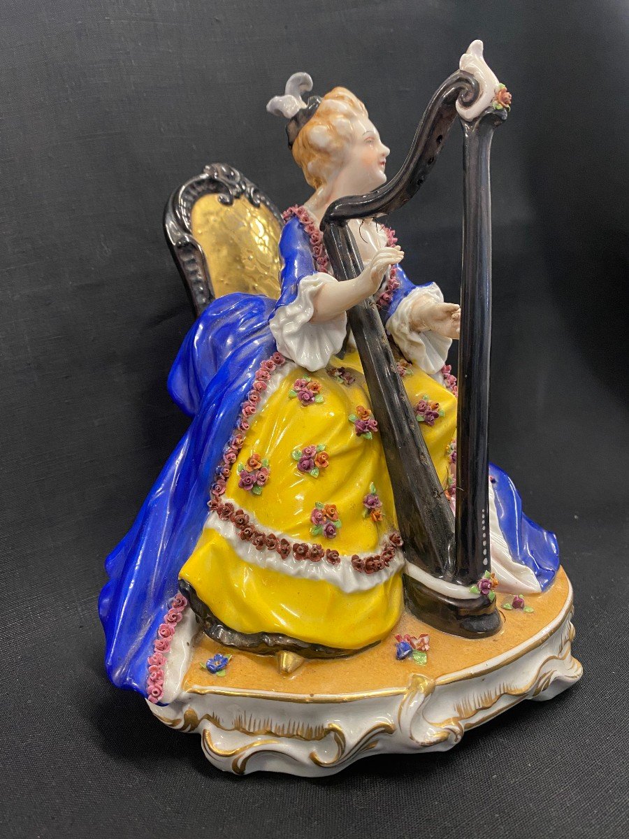 Marquise Jouant De la Harpe - Sujet En Porcelaine Allemande 19 Ième -photo-4