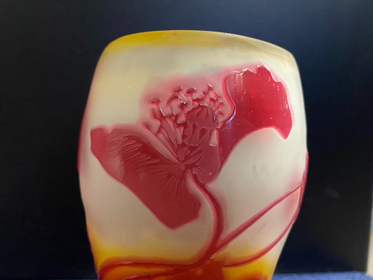 Galle- Multilayer Glass Vase Cleared With Acid- Papaveraceae- XXth-photo-1
