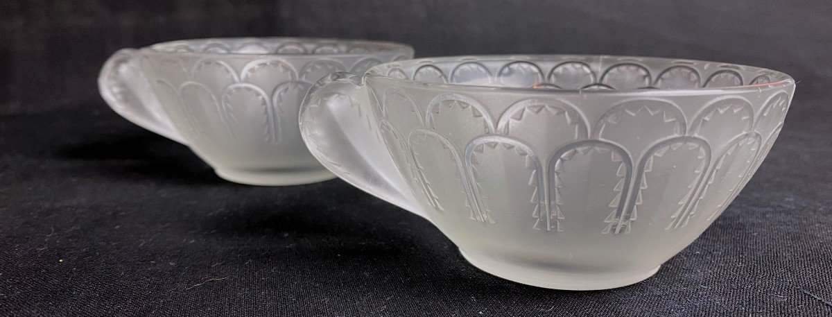 Pair Of R Lalique Cups In Art Deco Glass 20th Century-photo-2