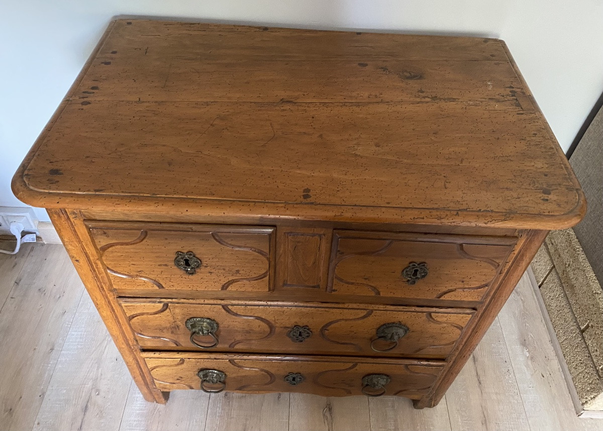 Small Parisian Louis XV Walnut Chest Of Drawers, 18th Century-photo-2