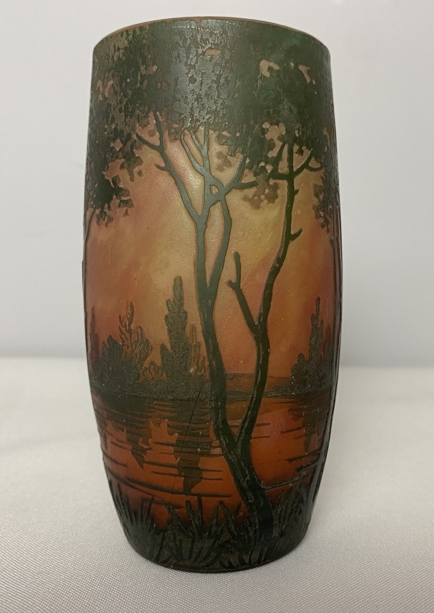 Daum - Small Vase With Vosges Decoration -photo-3