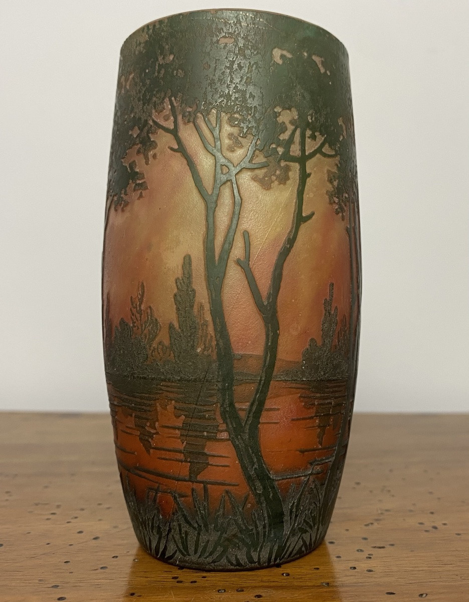 Daum - Small Vase With Vosges Decoration -photo-4