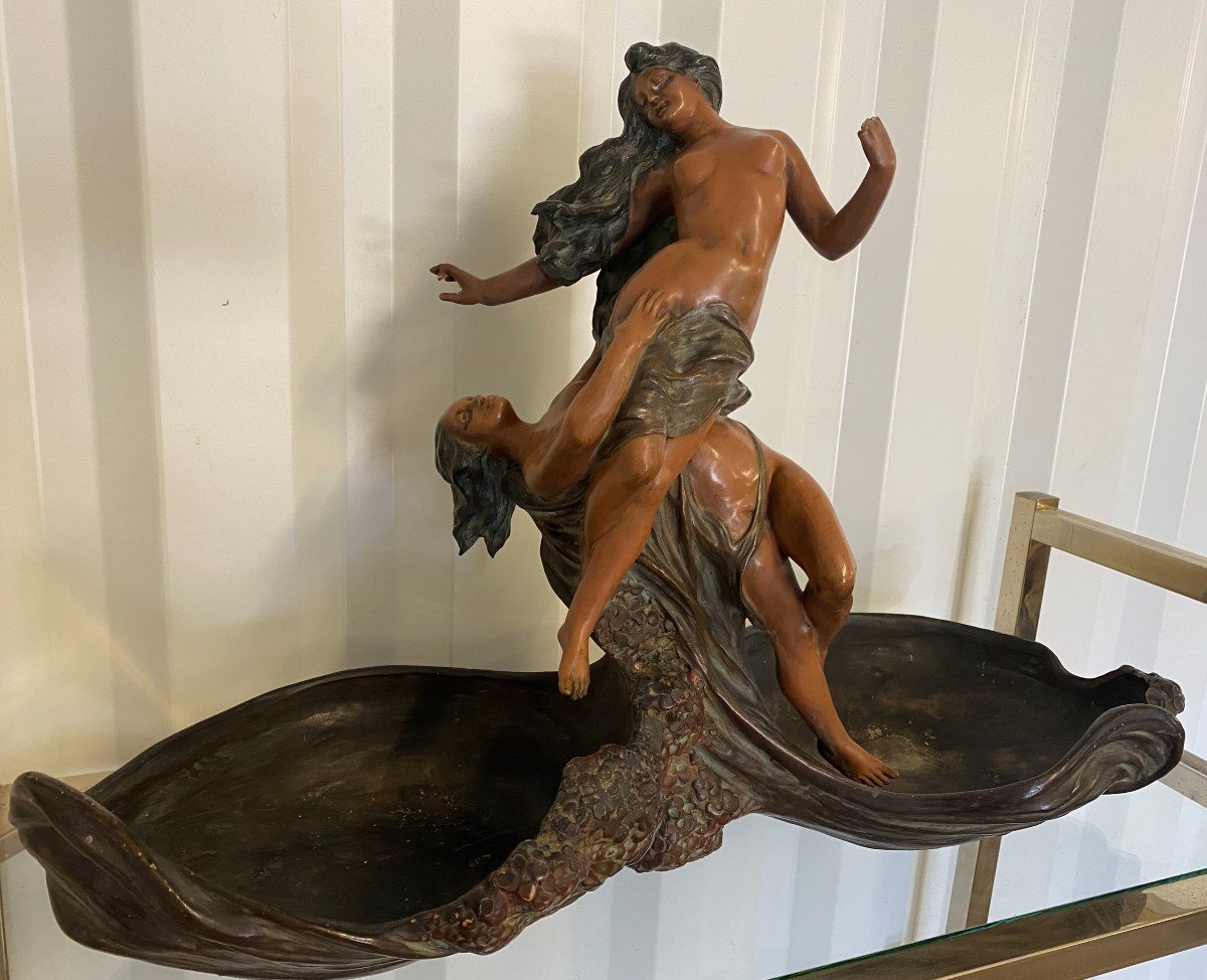 D'après Goldsheider, Grande coupe sculptée de Femmes en terre cuite-photo-2