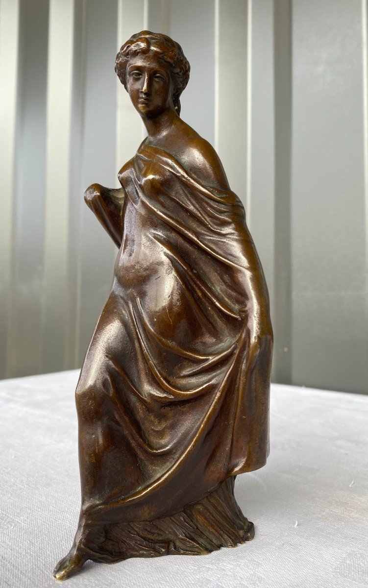 Bronze 19 Ième : Femme Au Drapé à l'Antique 