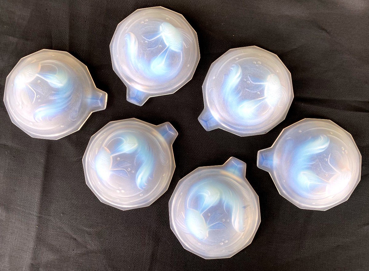Suite Of 6 Opalescant Glass Cups In The Taste Of Sabino With Fish Decor-photo-1