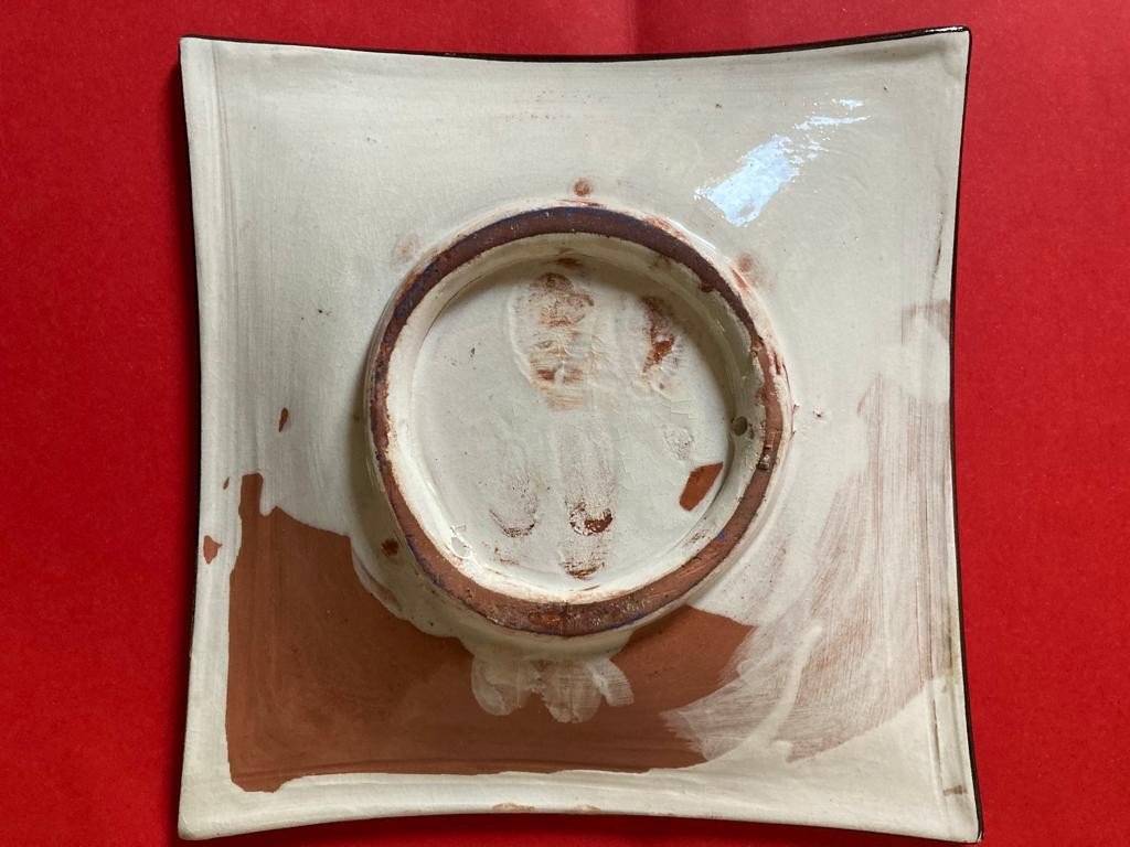 Ceramic 1970s Stylized Woman-photo-2