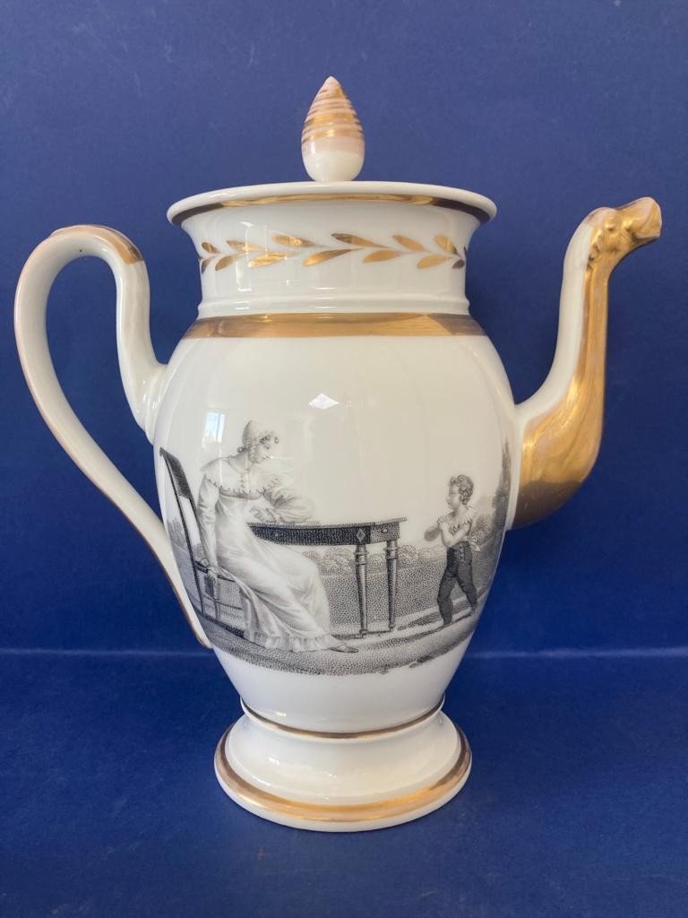 Porcelain Coffee Maker Grisaille Decor The Mother And The Child-photo-2