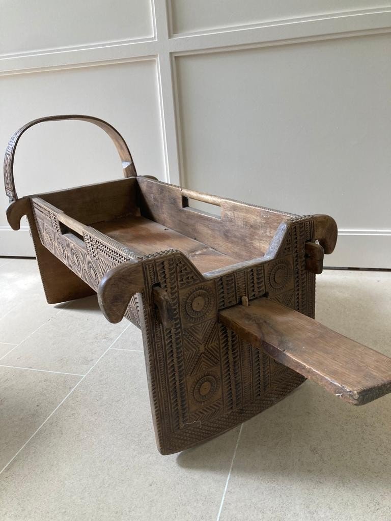 Cradle Folk Art Savoie Basque Country
