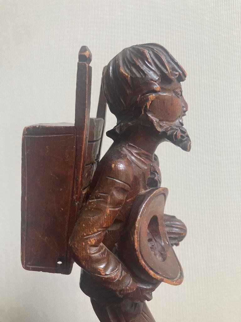 Statuette In Carved Wood The Peddler-photo-4