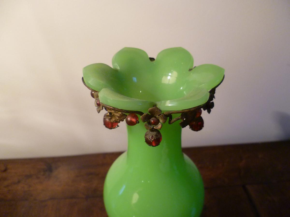 Vase En Opaline Verte-photo-2