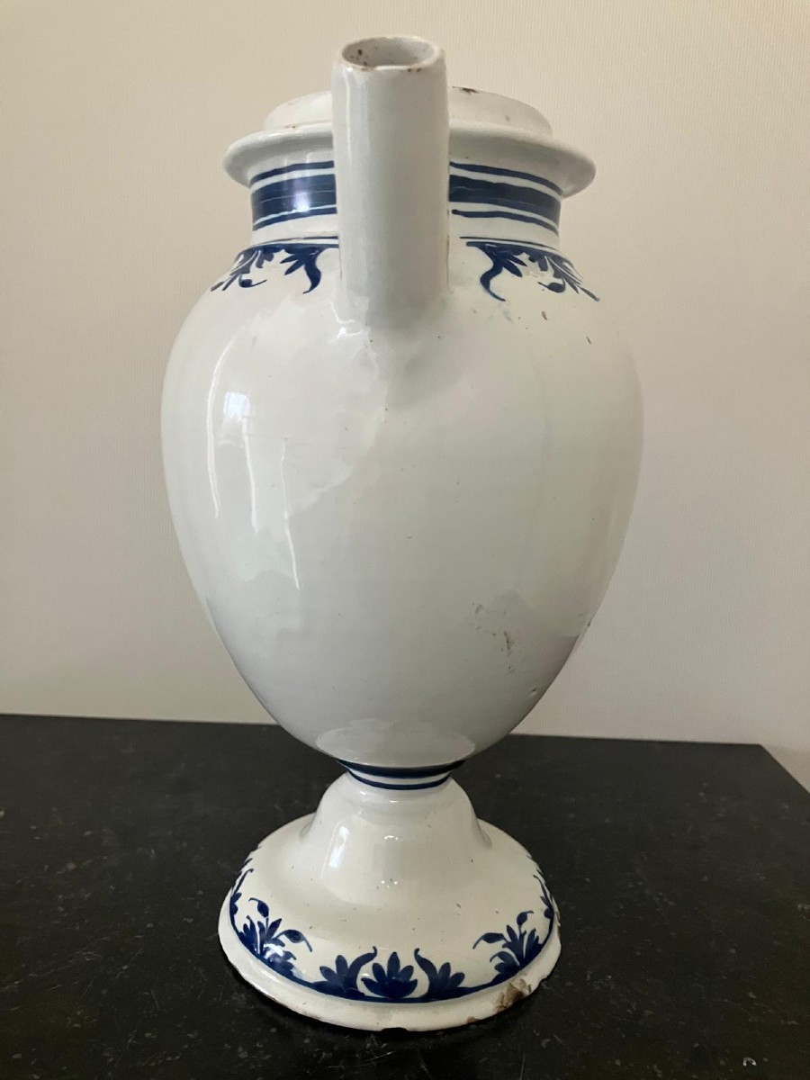  Marseille Chevrette Pot d' apothicaire monastique Franciscains-photo-1