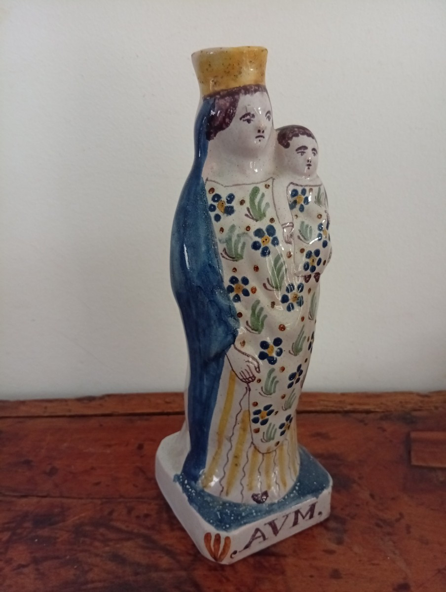 Quimper vierge d'accouchée art populaire Breton