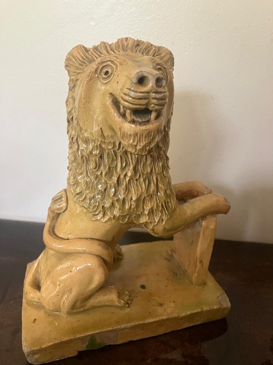 Pair Of Glazed Earthenware Lions-photo-3