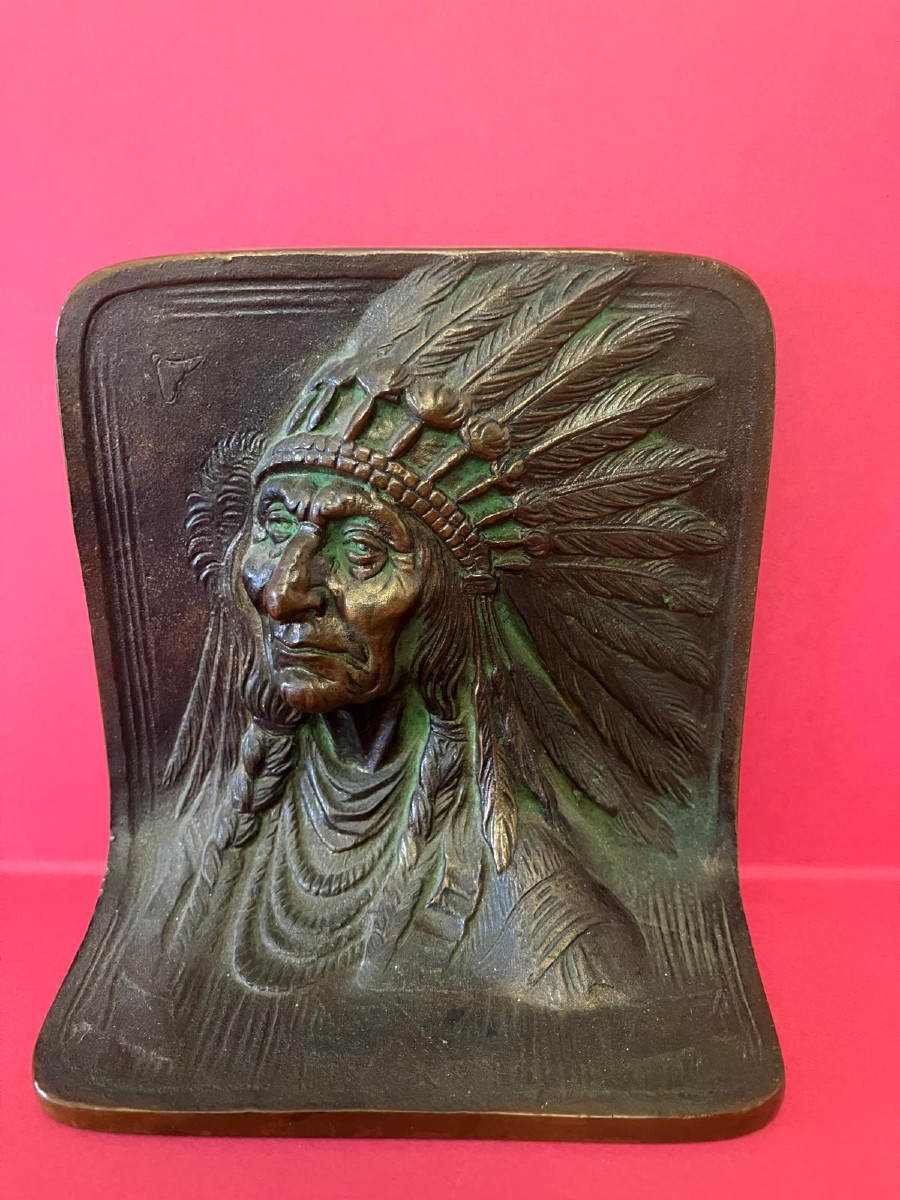 Bronze Indian -photo-3