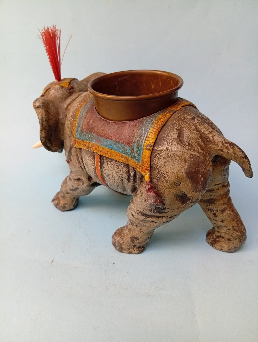  Grand éléphant plomb de Nuremberg -photo-2
