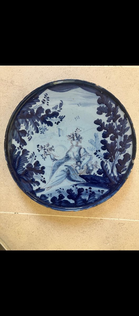 Italian Majolica Dish From Pavia, Berettino Collection -photo-1