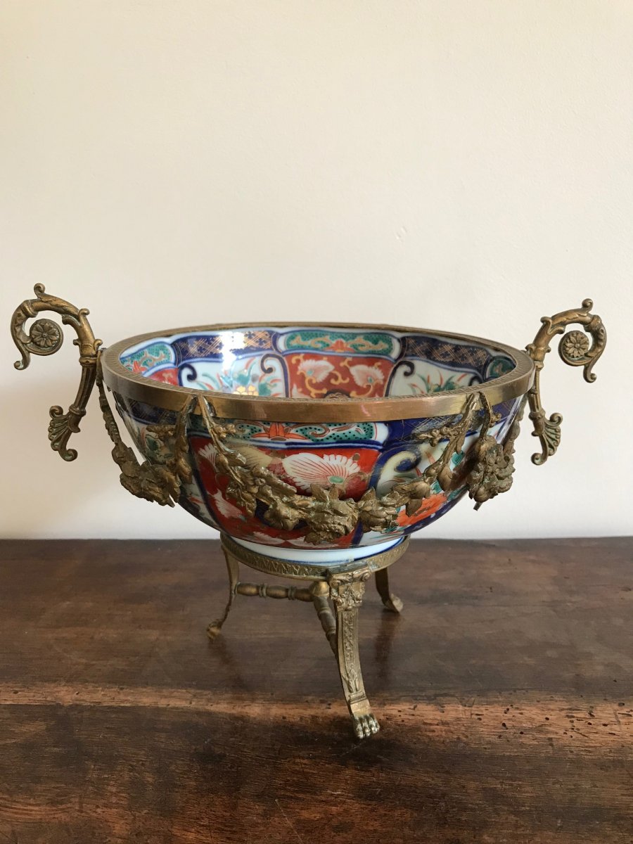 Imari Porcelain Cup Mounted On Bronze