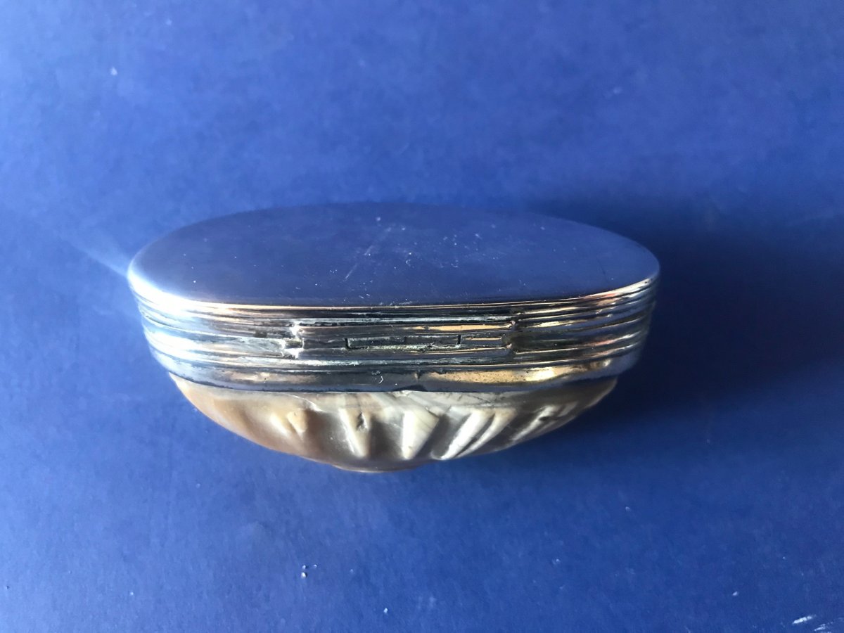 Sterling Silver Snuffbox And Seashell-photo-3