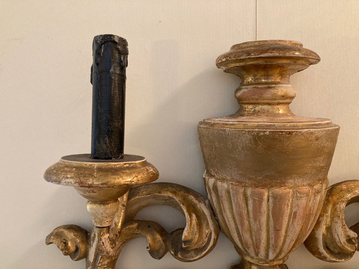 Carved Wood Wall Lamp-photo-3
