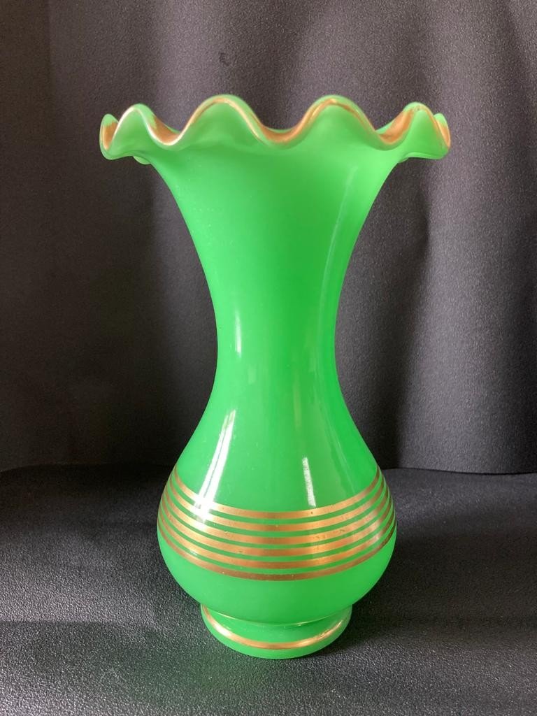 Vase En Opaline Verte