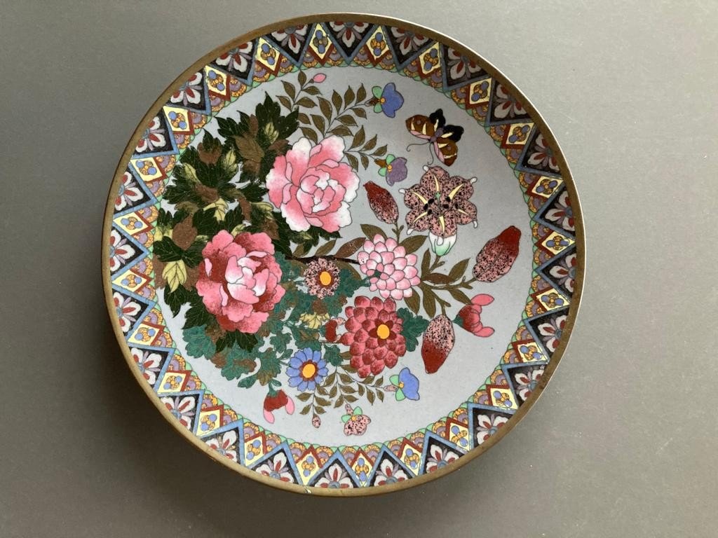 Japan - Plate With Cloisonne Enamels-photo-1