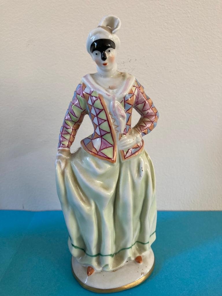 Capodimonte Porcelain Figurines Characters From The Commedia Dell'arte-photo-3