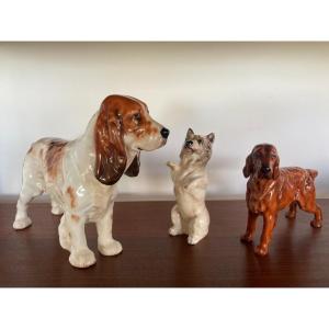 Trois Chiens En Porcelaine Royal Doulton