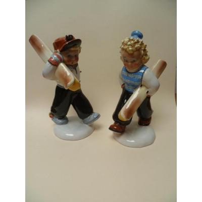 Pair Of Italy 1950 Statuettes Couple Skiers