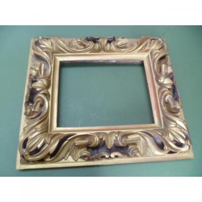 Italian Frame In Wood And Golden Stucco