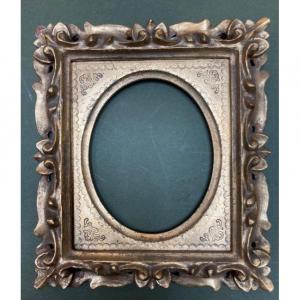 Small Golden Frame With Oval View