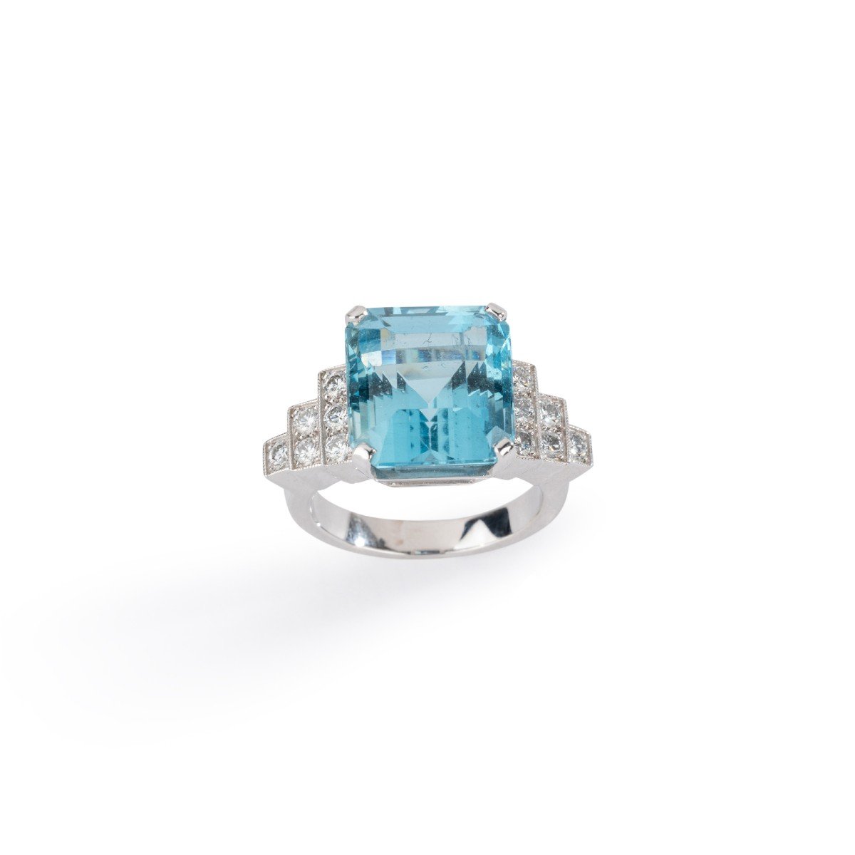 White Gold And Aquamarine Ring-photo-2