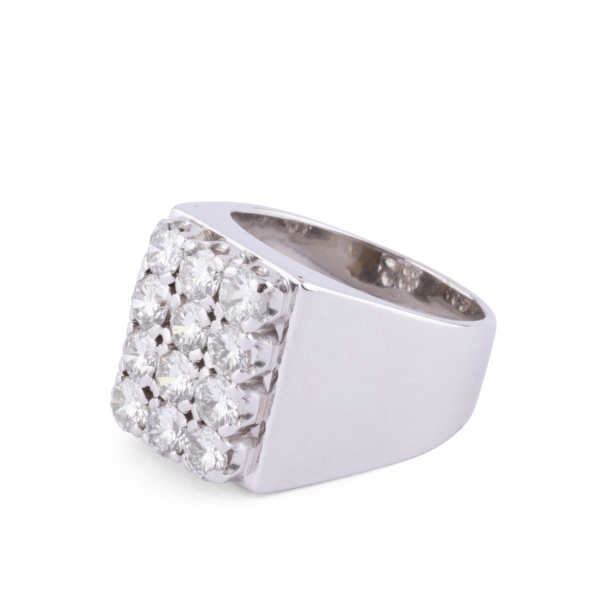 Signet Ring In White Gold And Diamonds-photo-3