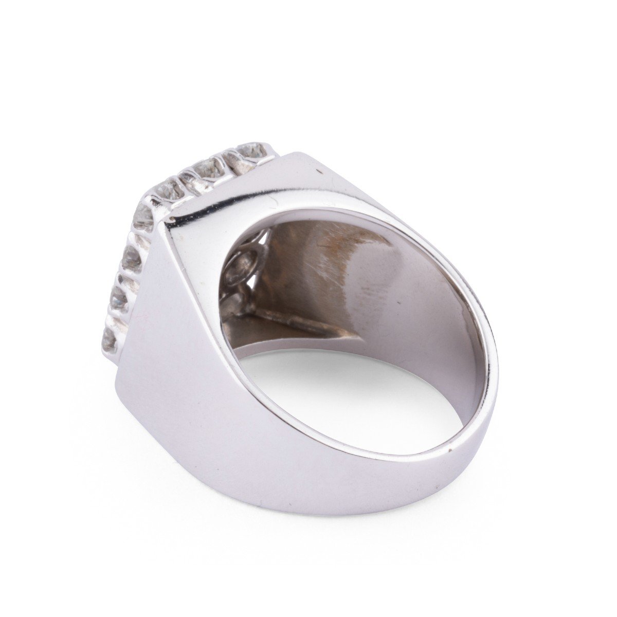 Signet Ring In White Gold And Diamonds-photo-4