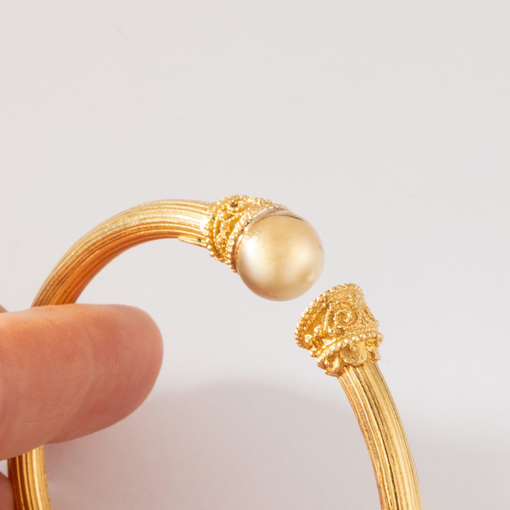 22k Yellow Gold Bangle By Designer Lalaounis-photo-2
