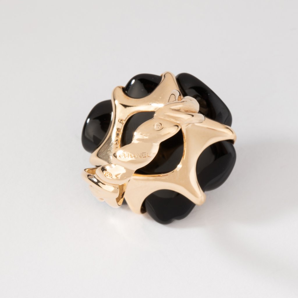 Bague Camelia or jaune de la maison Chanel-photo-4