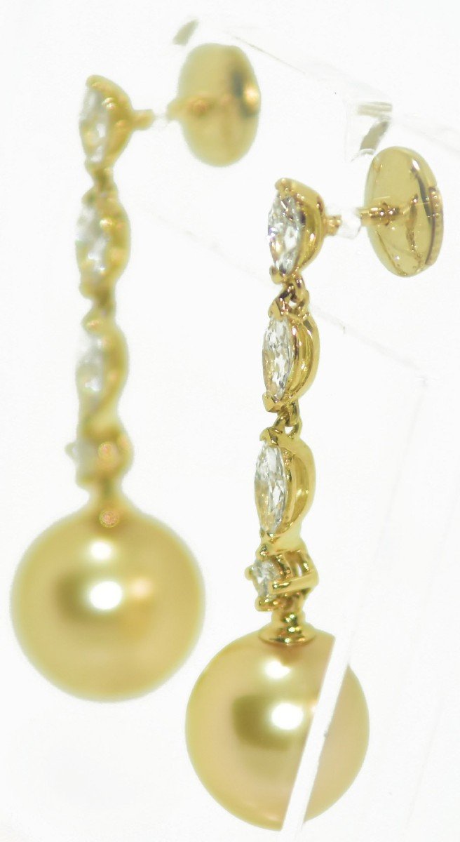 Paire De Boucles d'Oreilles En Or Jaune Diamants Navettes Et Perles Gold Des Mer Du Sud-photo-2